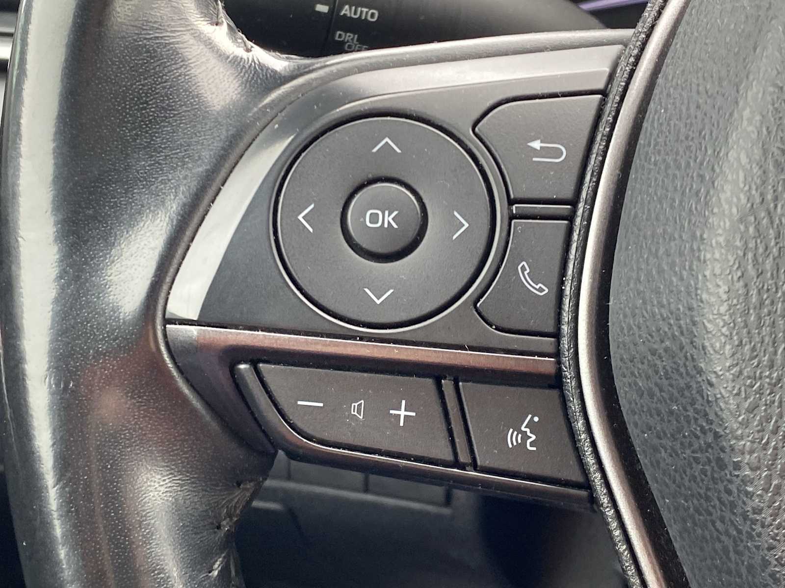 Thumbnail: 2021 Toyota Camry - 25