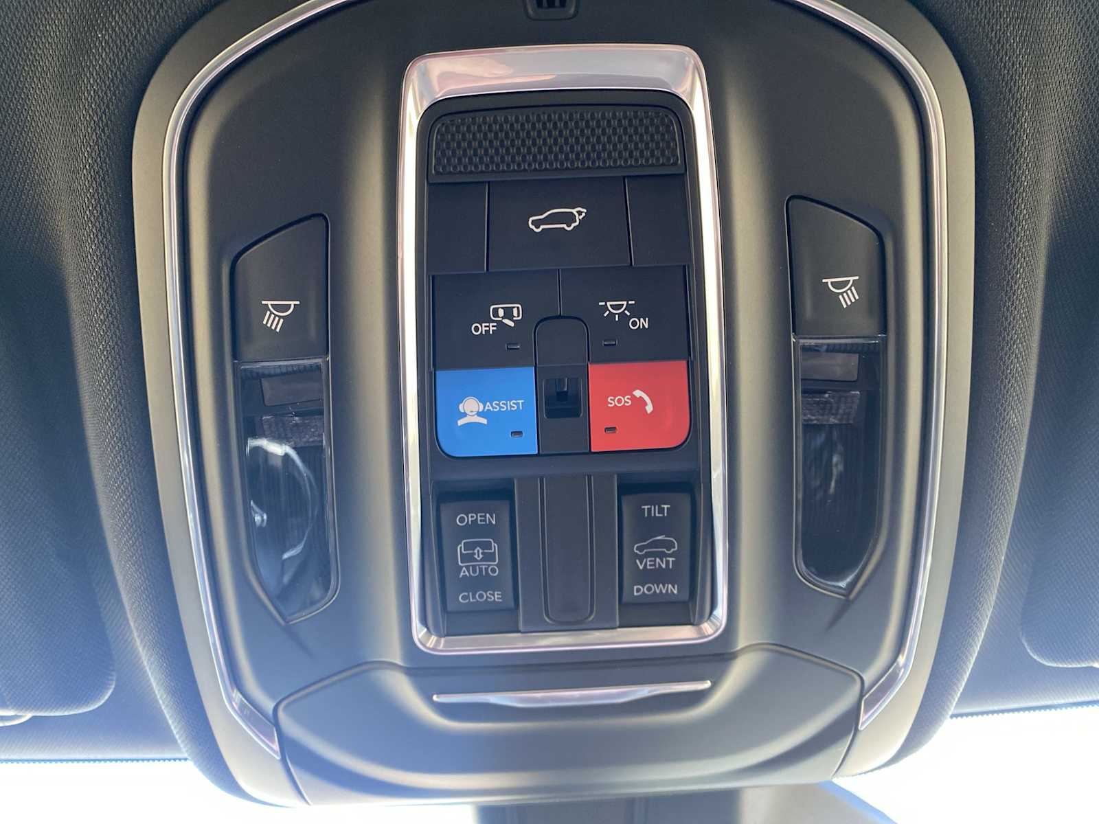 Thumbnail: 2026 Jeep Grand Cherokee - 26