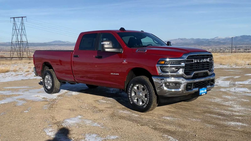 New 2026 Ram 3500 BIG HORN CREW CAB 4X4 8' BOX Pickup