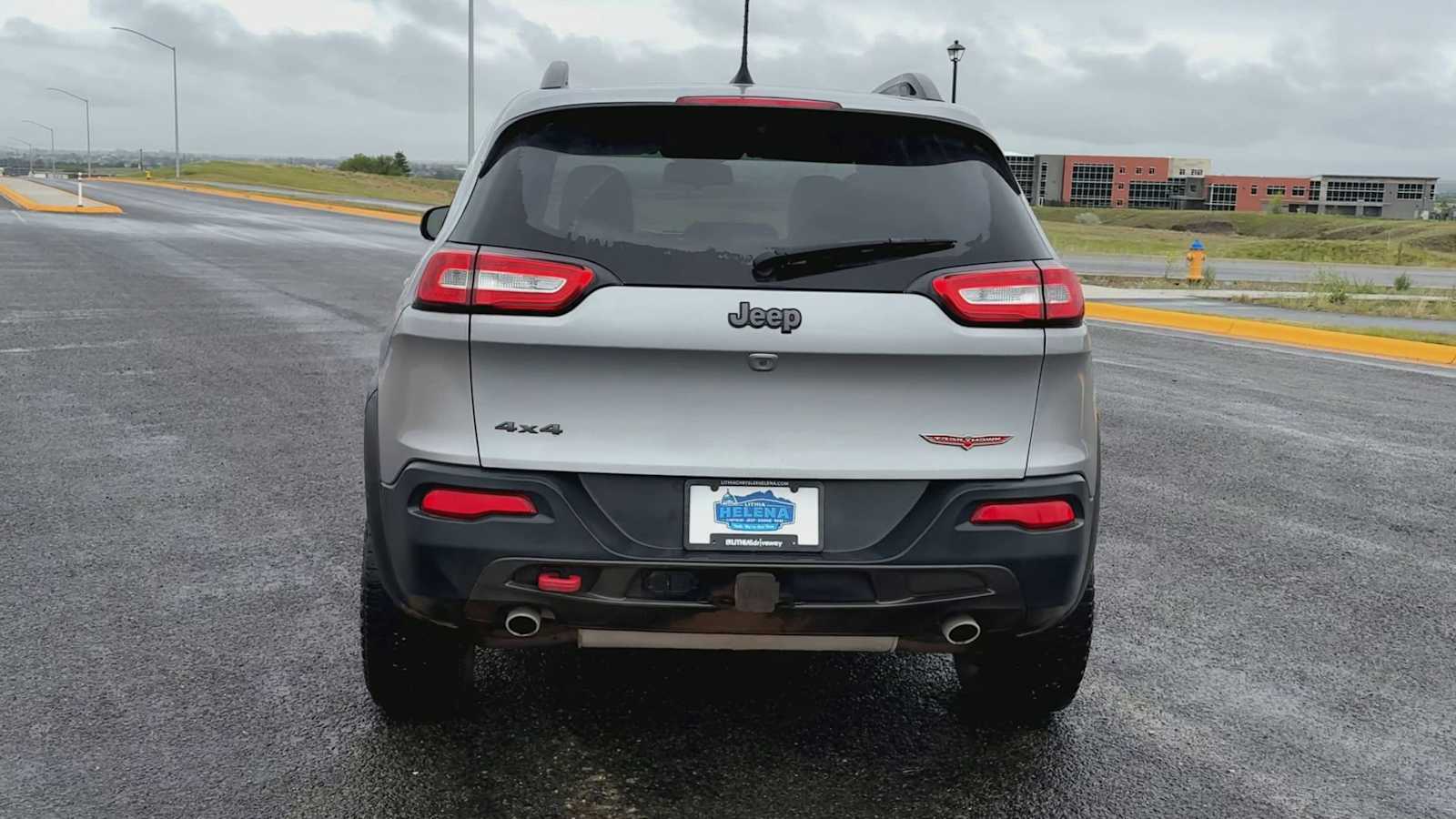 Thumbnail: 2017 Jeep Cherokee - 7