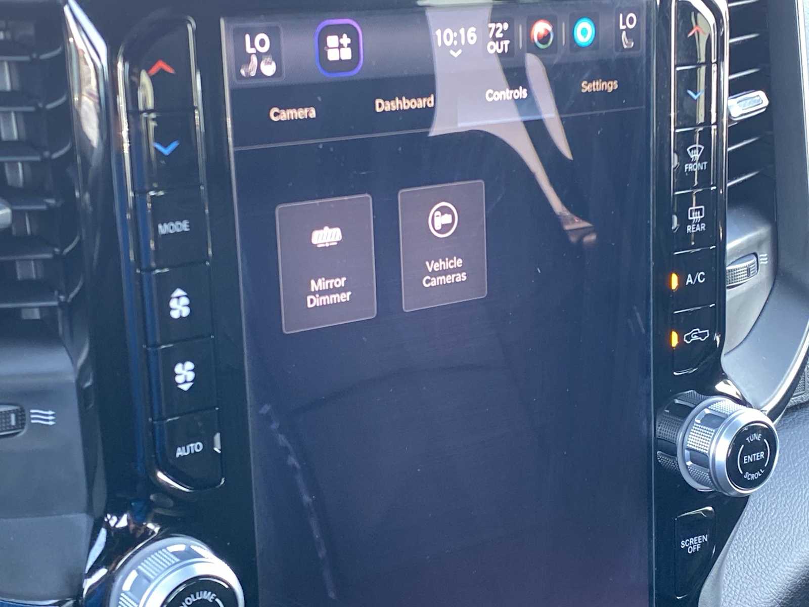 Thumbnail: 2025 RAM 2500 - 28