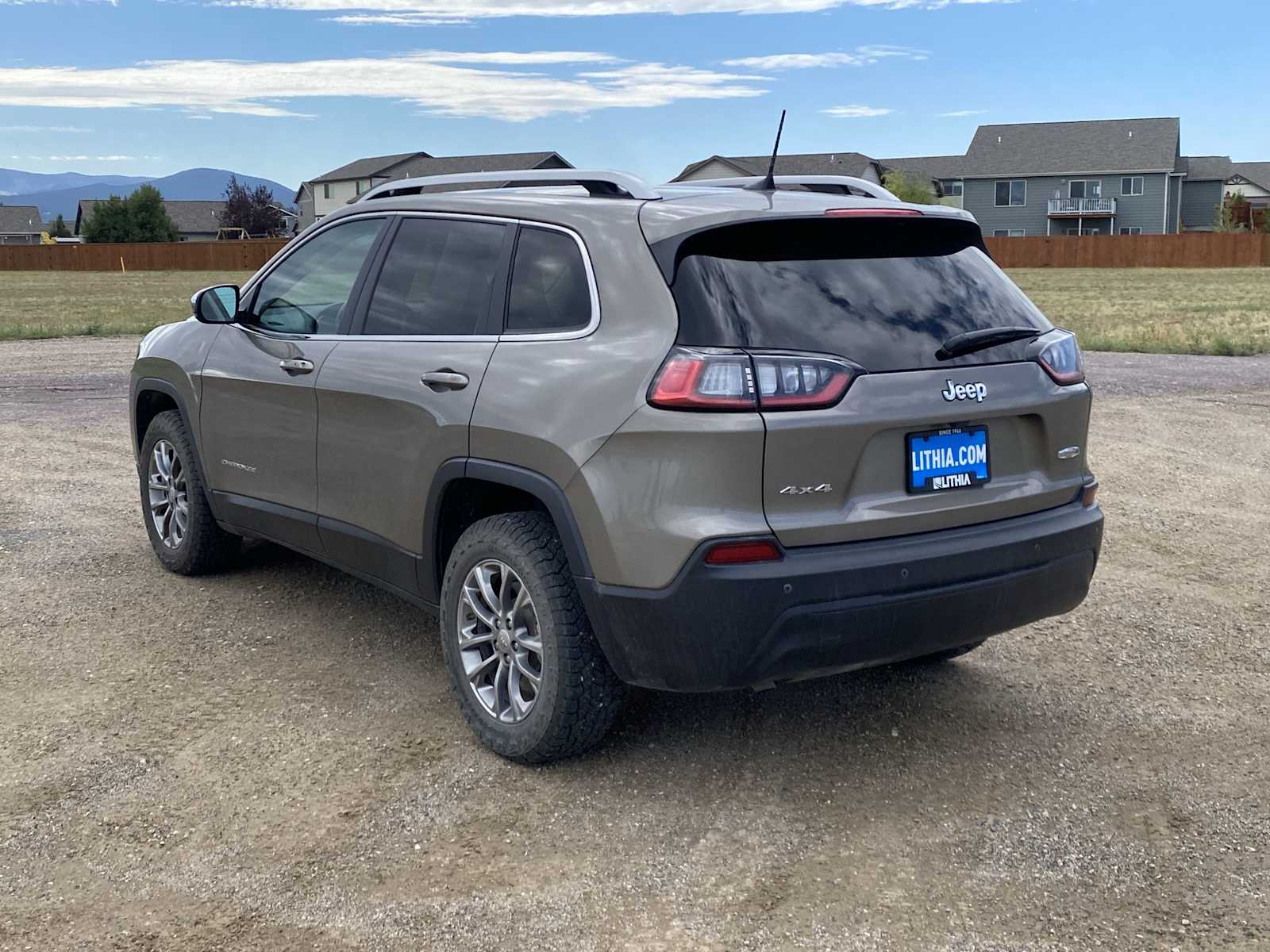 Thumbnail: 2020 Jeep Cherokee - 11