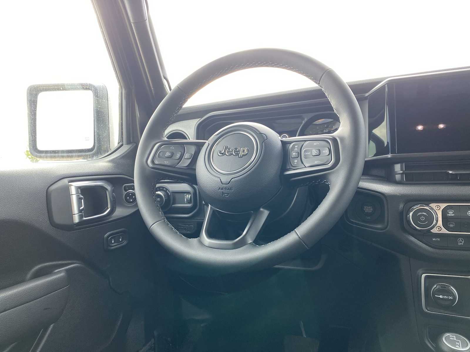 Thumbnail: 2026 Jeep Wrangler - 30