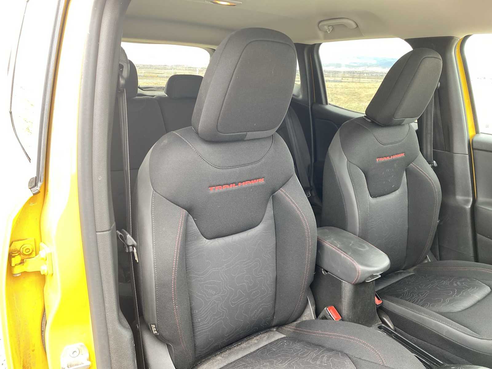 Thumbnail: 2023 Jeep Renegade - 18