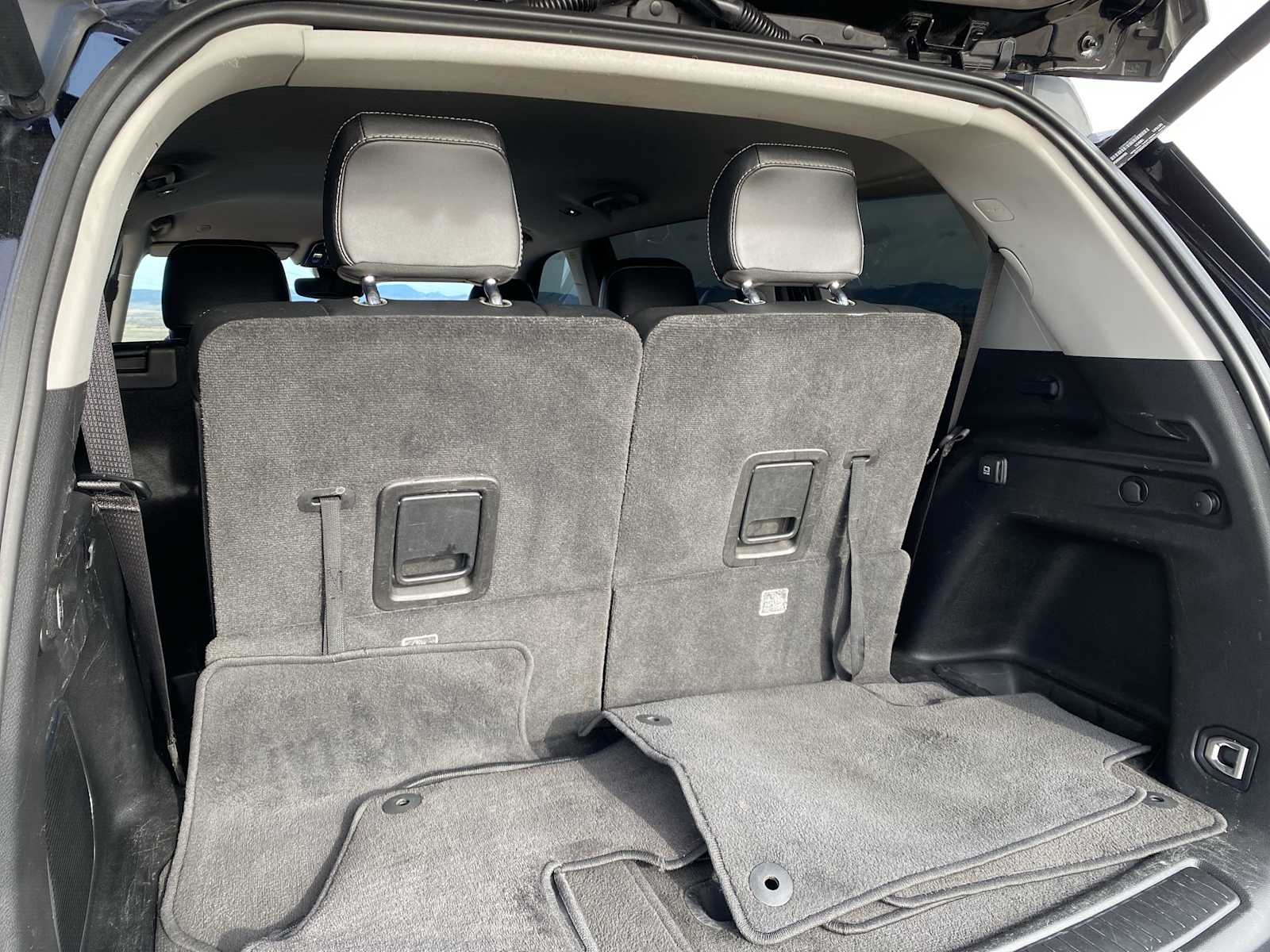 Thumbnail: 2021 Jeep Grand Cherokee L - 25