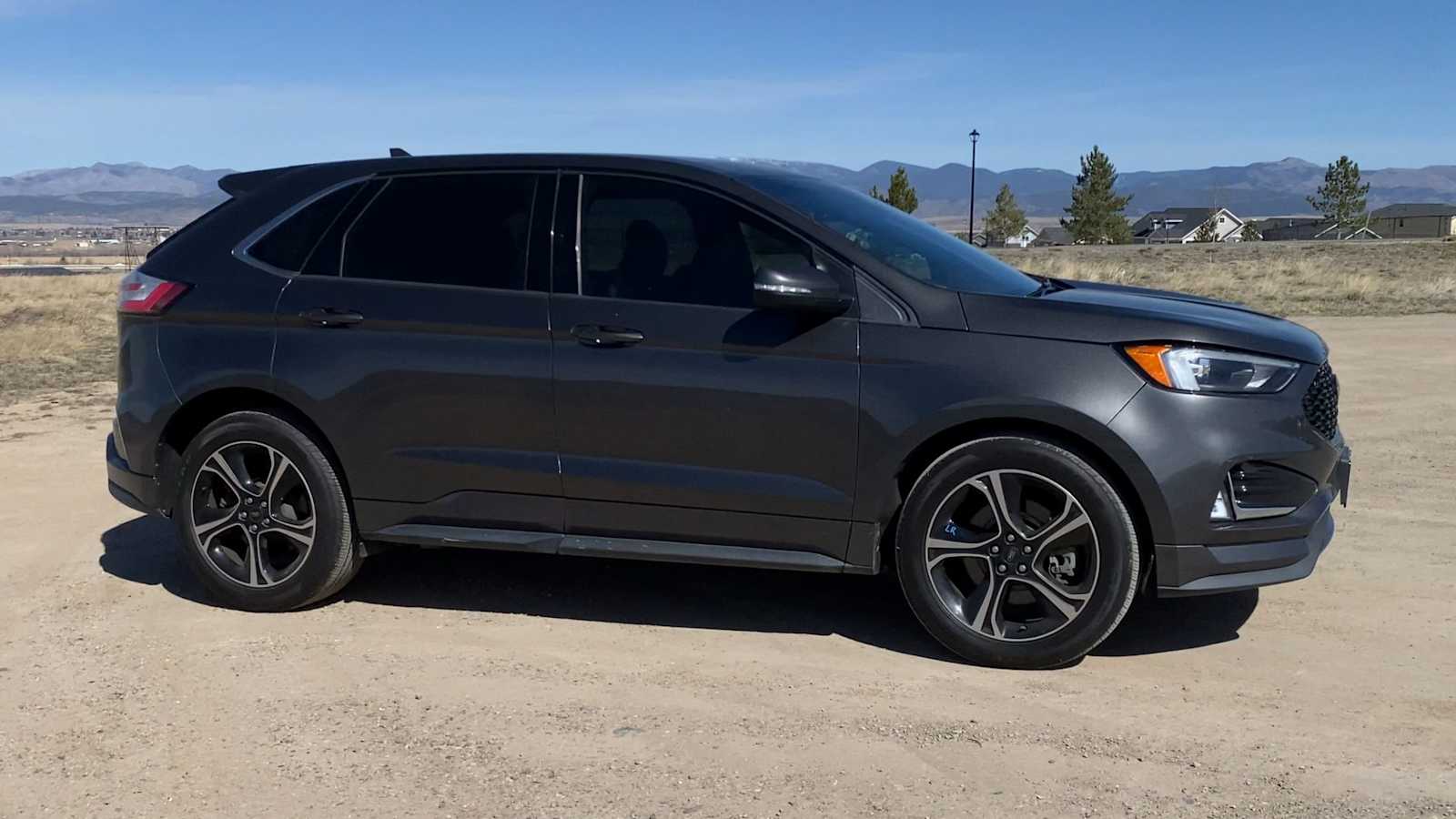 Thumbnail: 2019 Ford Edge - 2