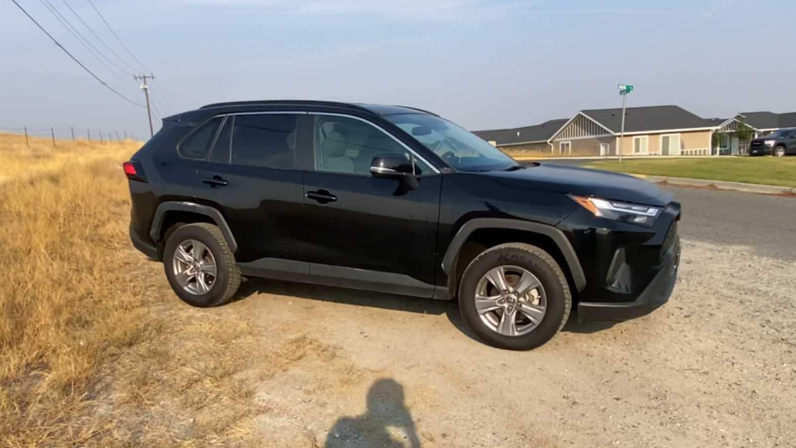 Certified 2022 Toyota RAV4 XLE with VIN 2T3P1RFV8NW257512 for sale in Helena, MT