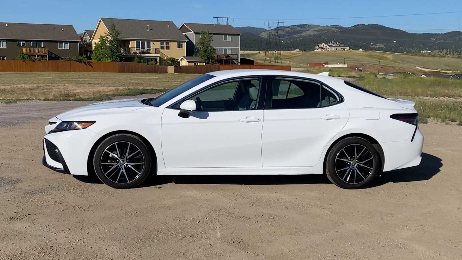 Thumbnail: 2021 Toyota Camry - 5