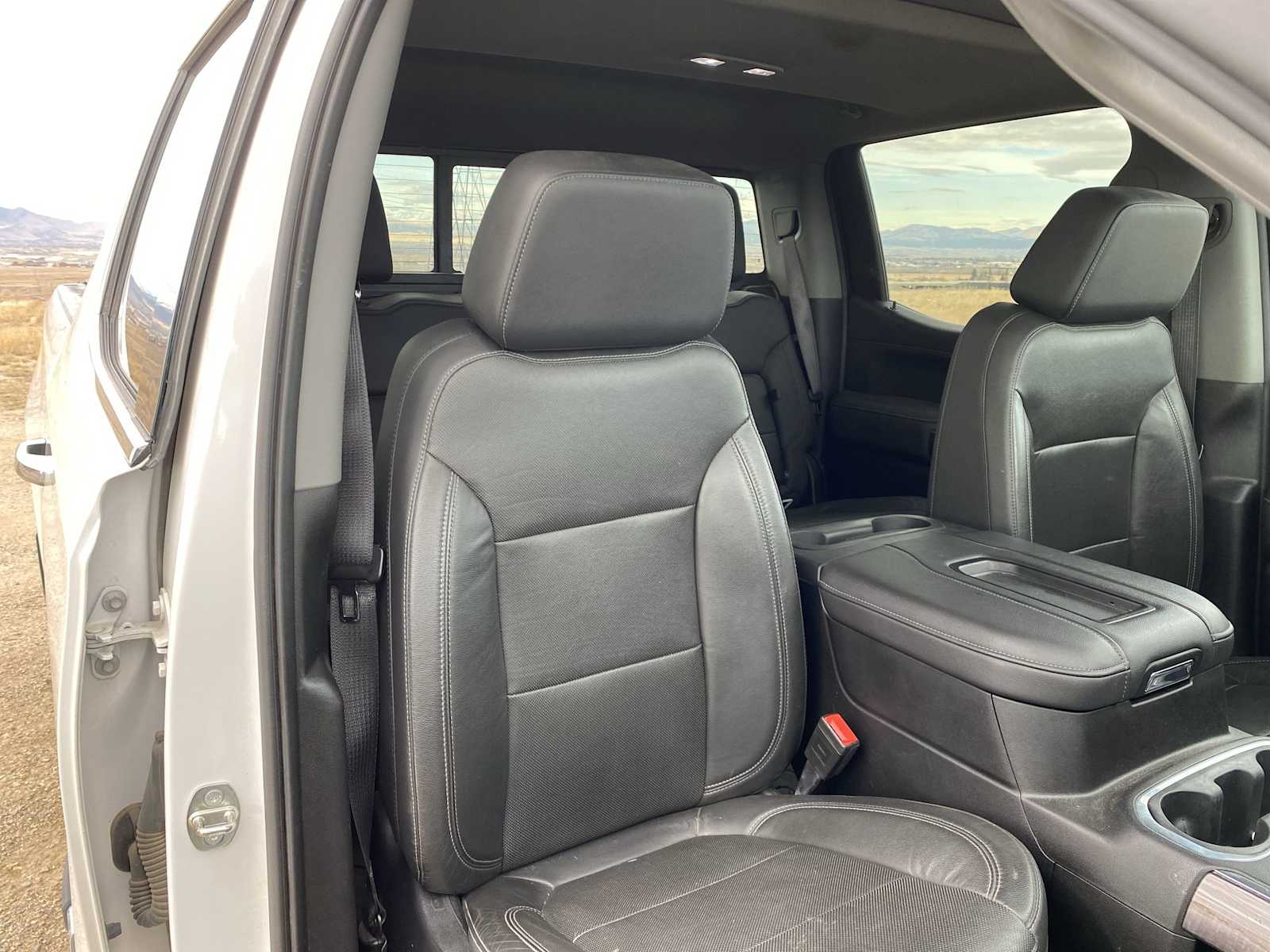 Thumbnail: 2020 Chevrolet Silverado 1500 - 17