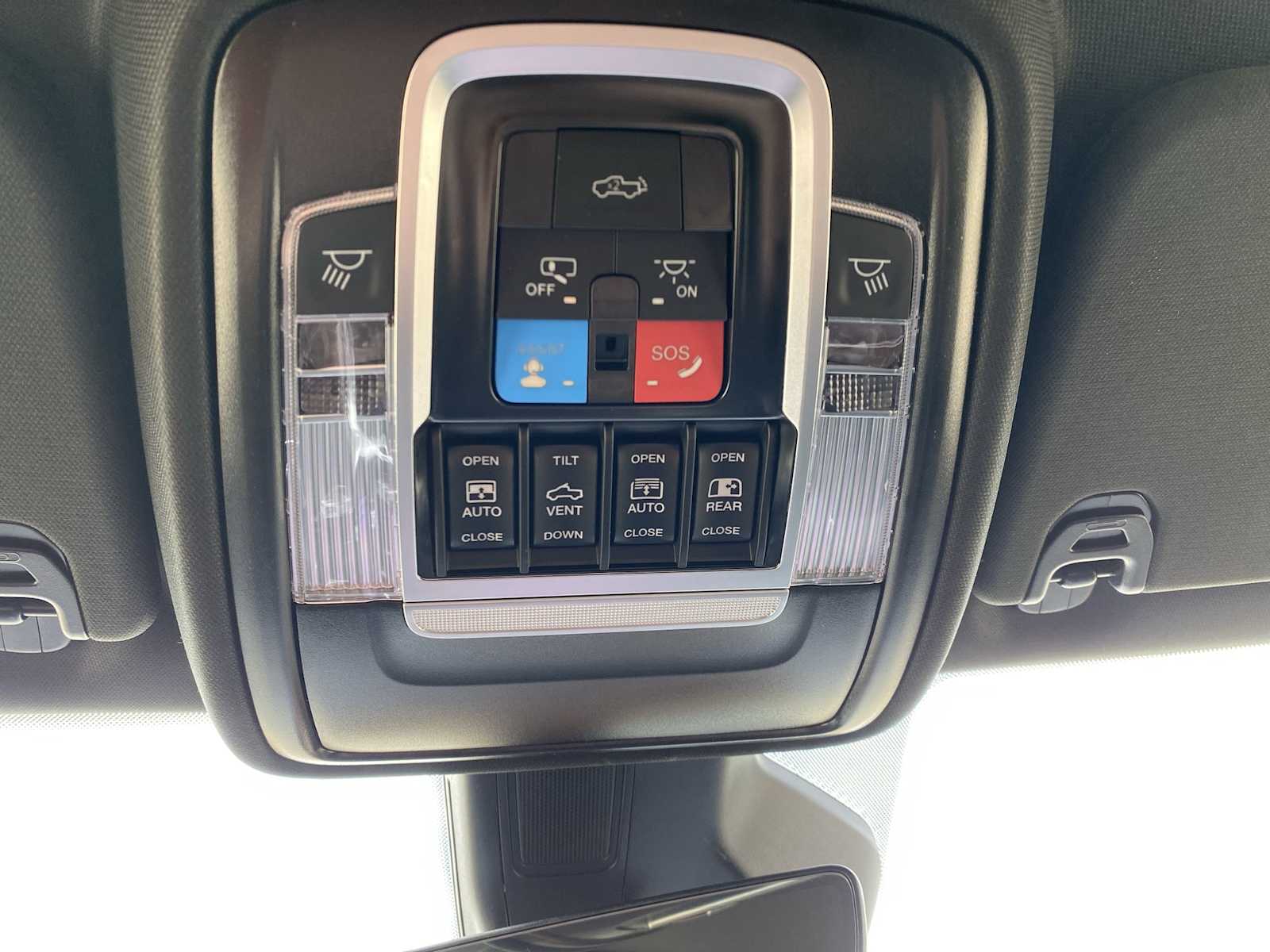 Thumbnail: 2026 RAM 1500 - 27