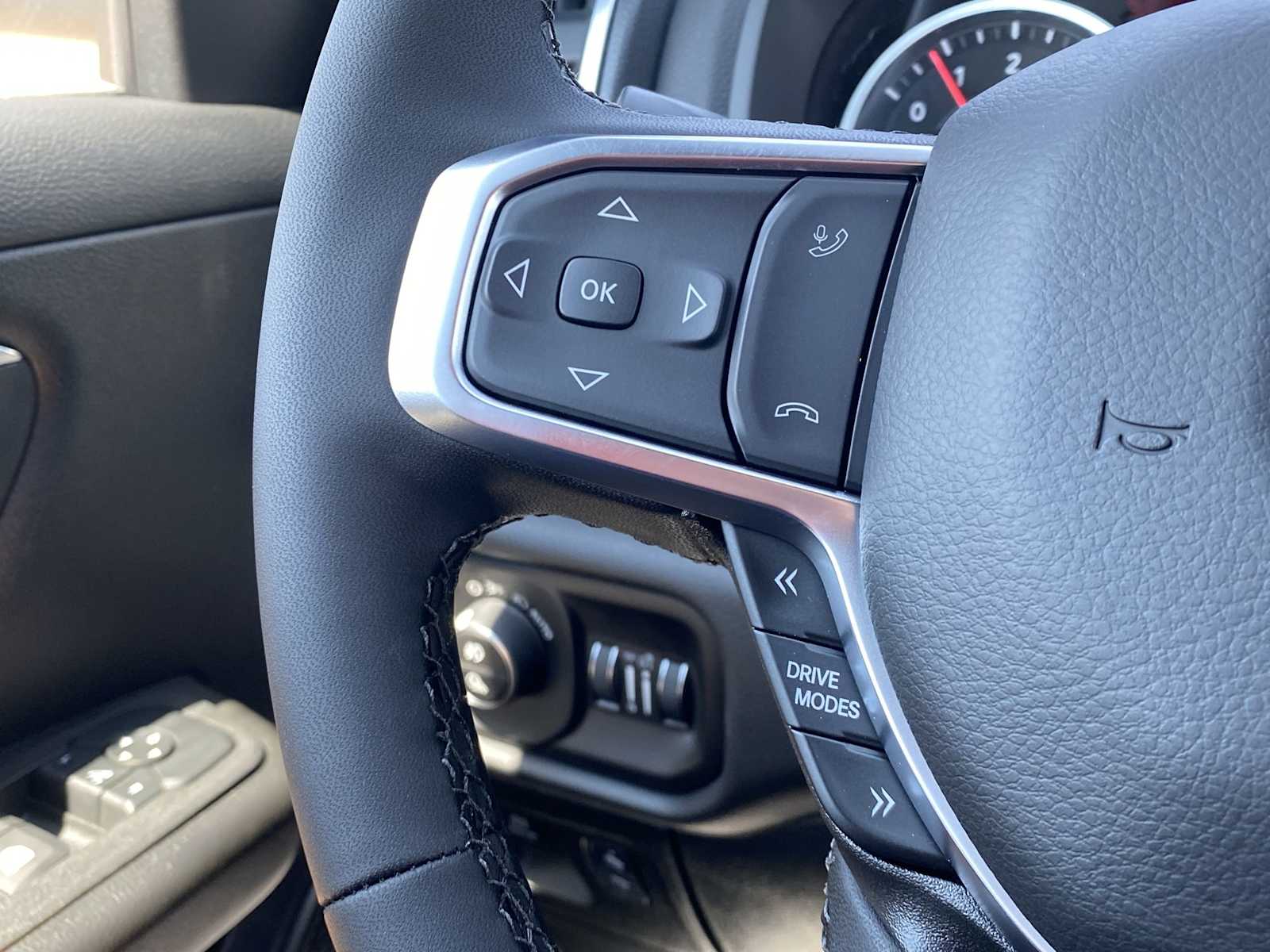 Thumbnail: 2026 RAM 1500 - 25