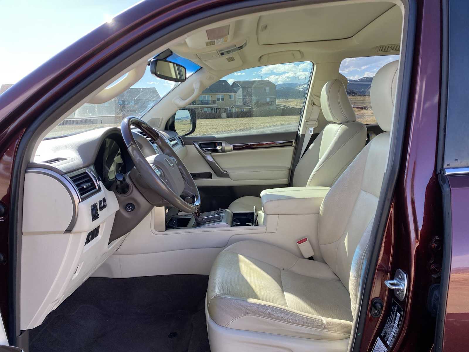 Thumbnail: 2018 Lexus GX - 17