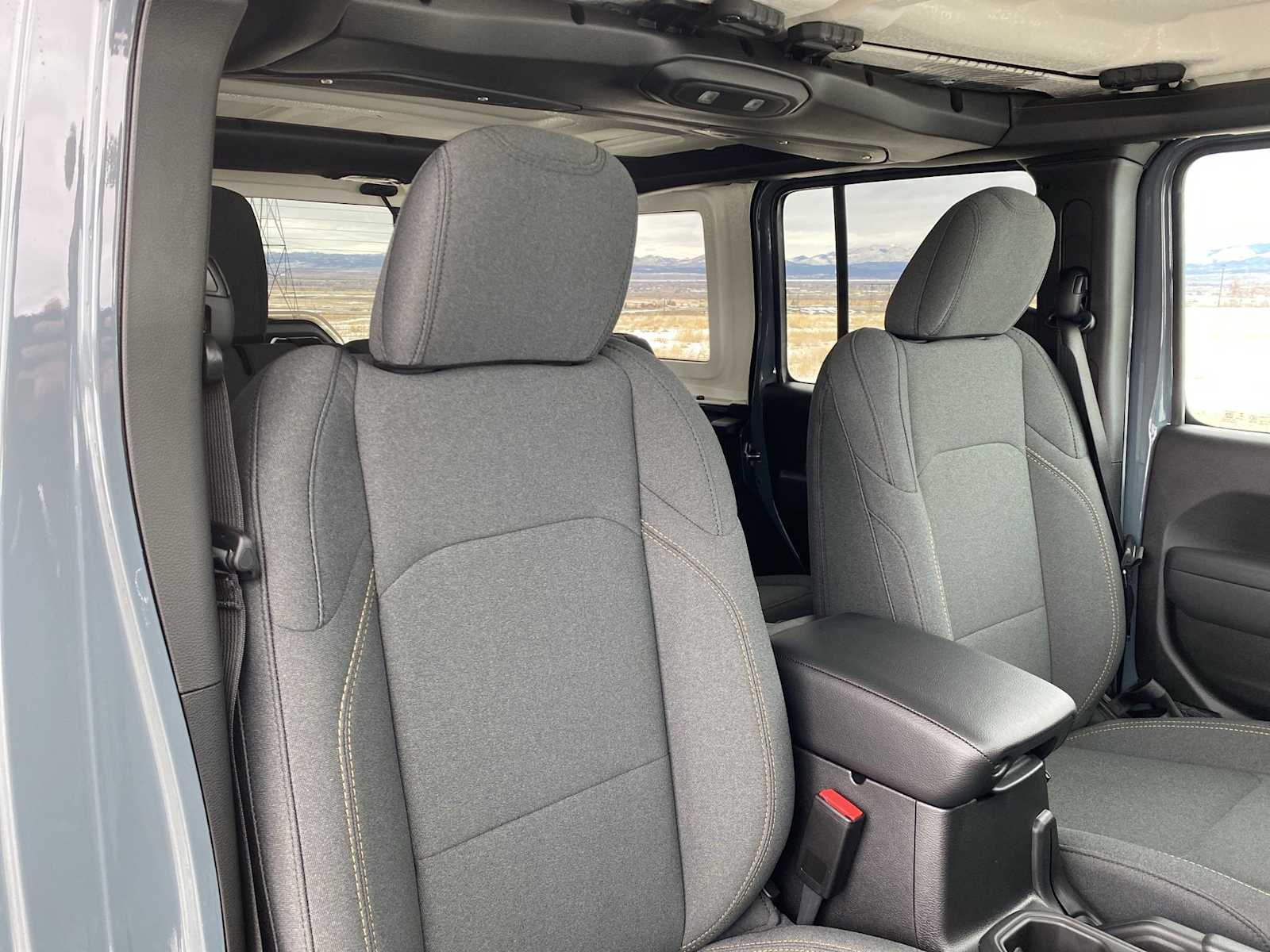 Thumbnail: 2026 Jeep Wrangler - 17