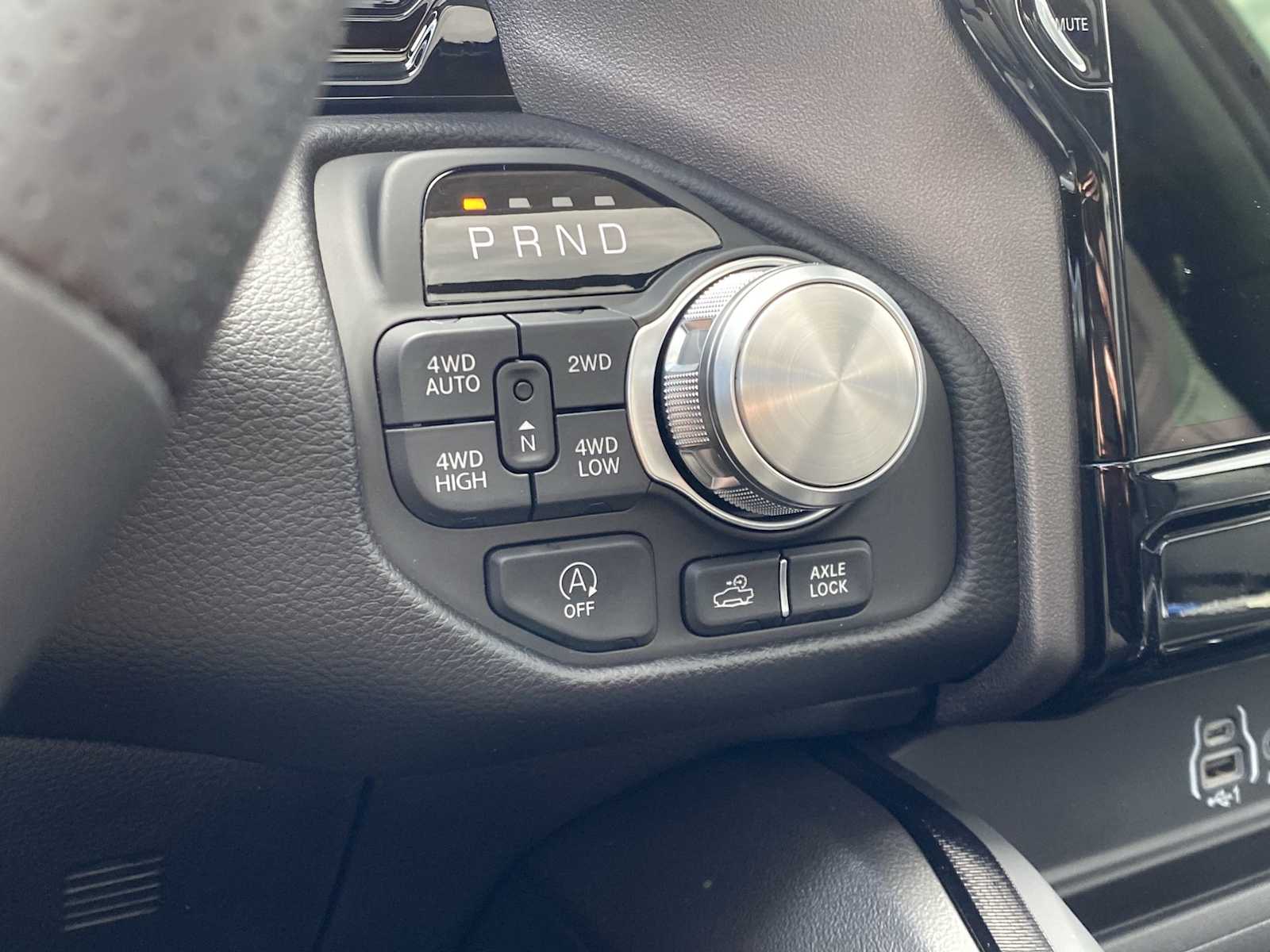 Thumbnail: 2026 RAM 1500 - 25