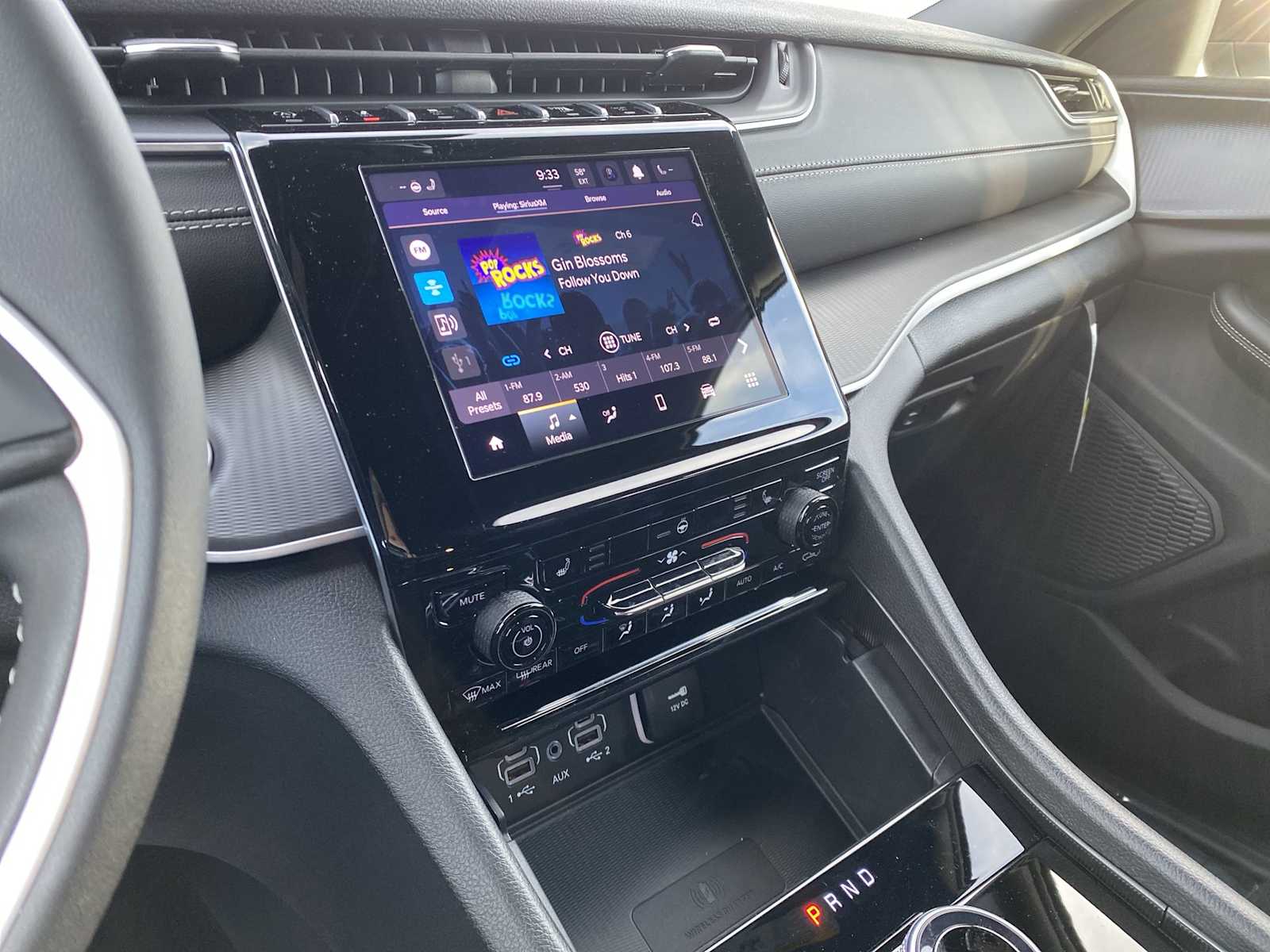 Thumbnail: 2025 Jeep Grand Cherokee - 18