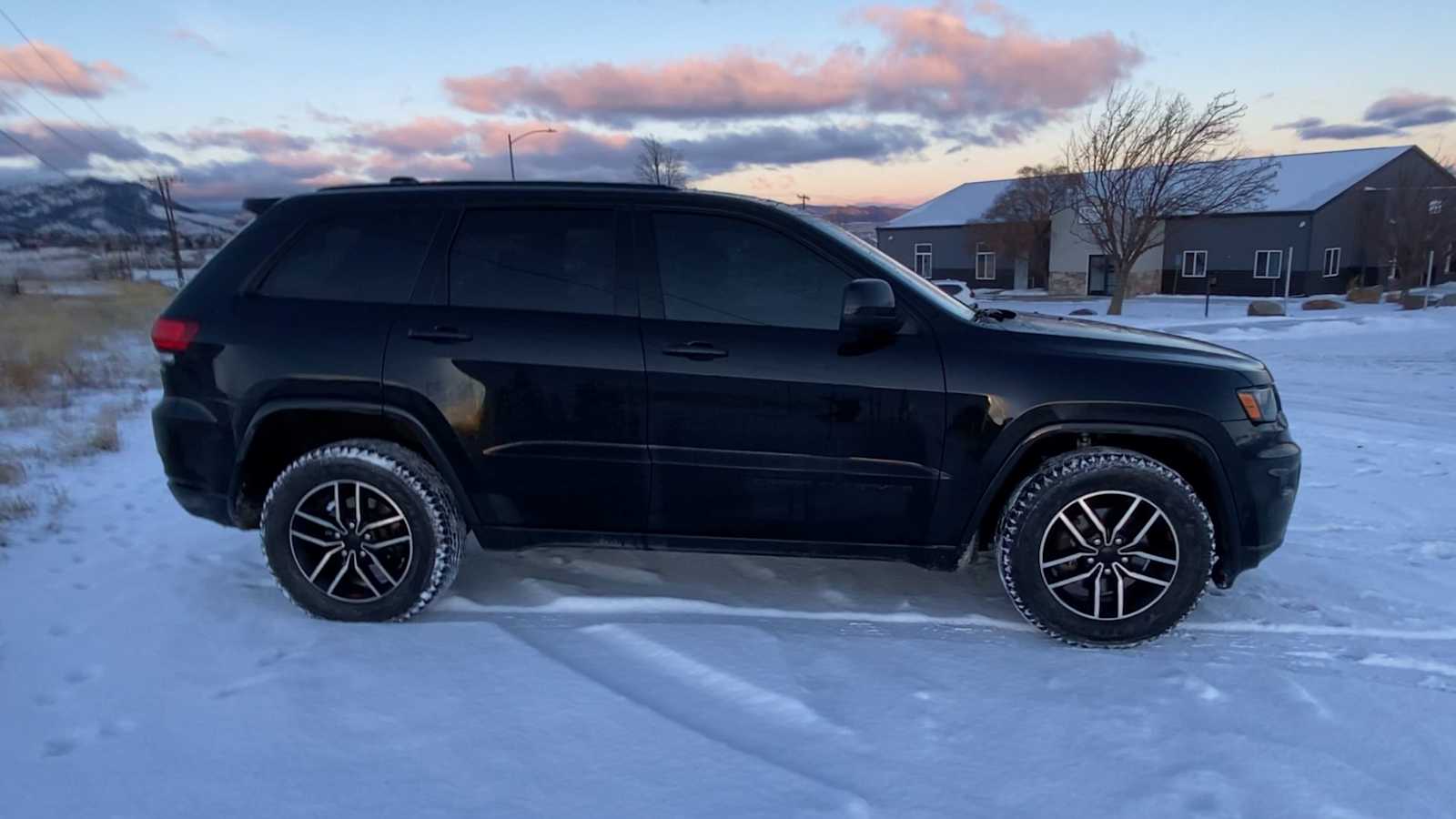 Thumbnail: 2019 Jeep Grand Cherokee - 2