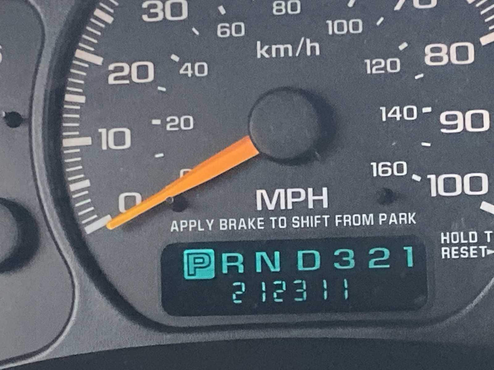 Thumbnail: 2000 Chevrolet Silverado 1500 - 20