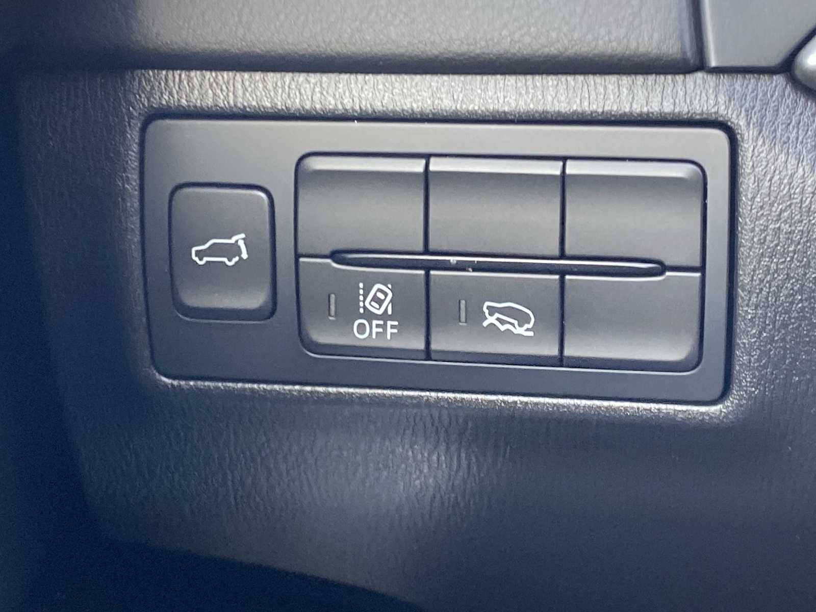 Thumbnail: 2023 Mazda CX-9 - 30