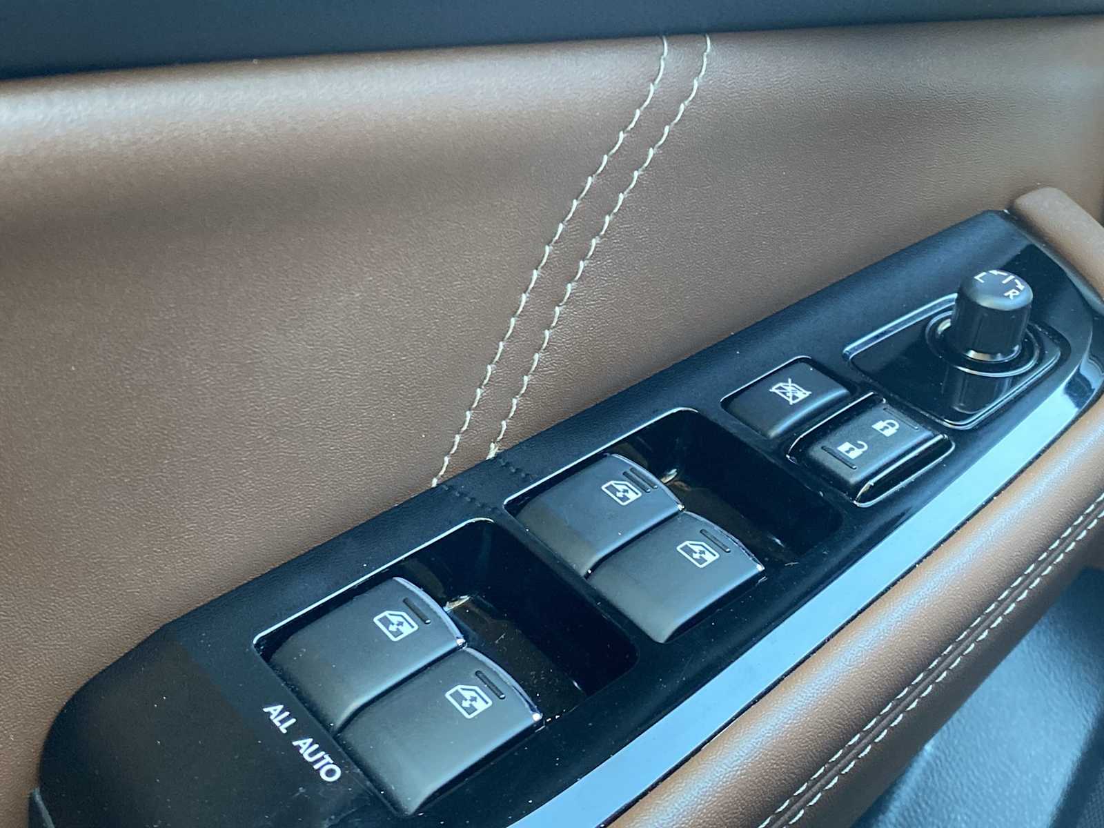 Thumbnail: 2018 Subaru Outback - 18