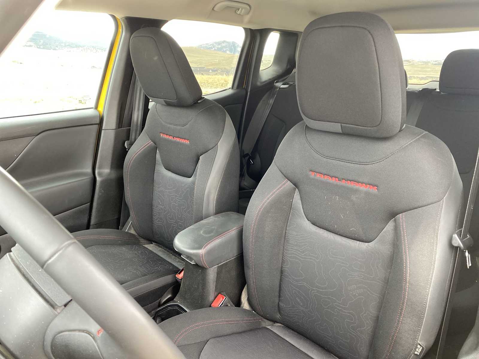 Thumbnail: 2023 Jeep Renegade - 19