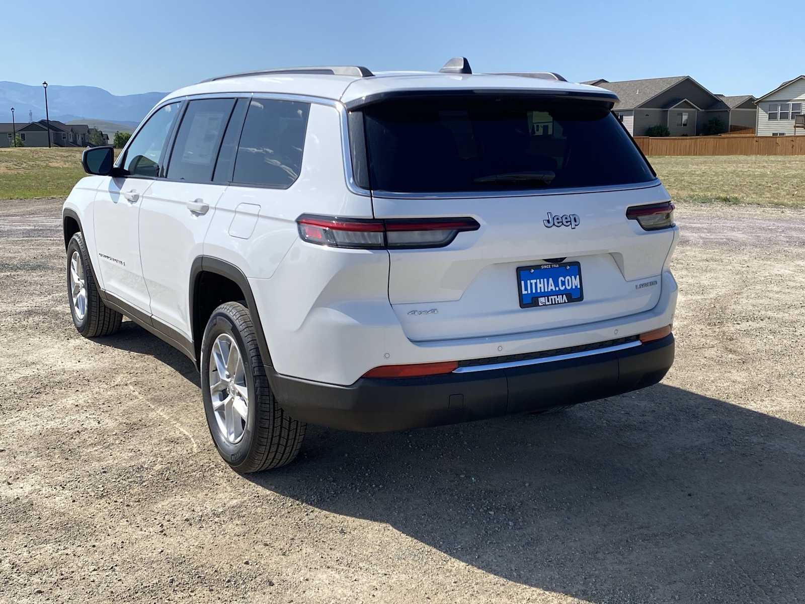 Thumbnail: 2025 Jeep Grand Cherokee - 11