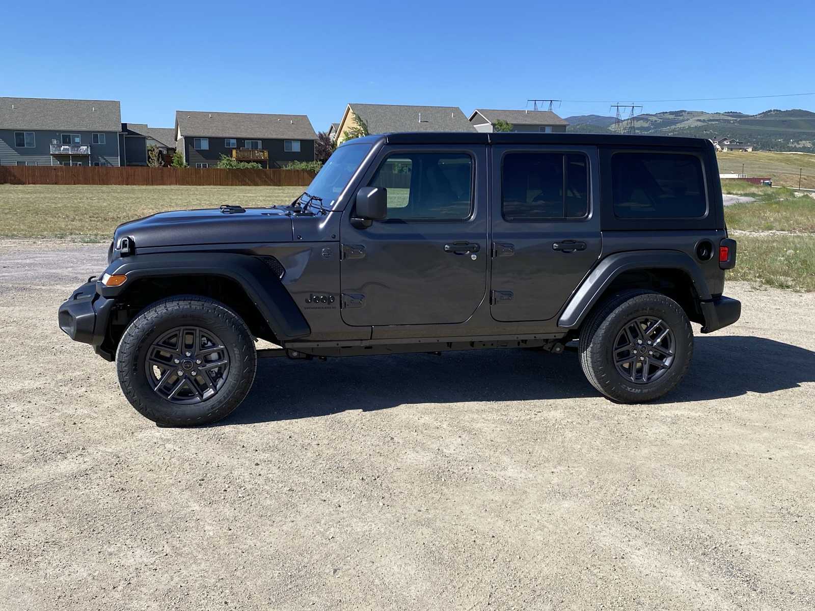 Thumbnail: 2025 Jeep Wrangler - 10