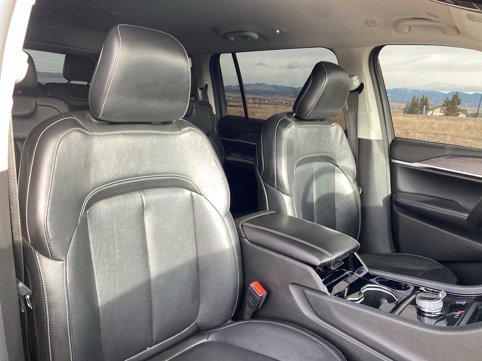 Thumbnail: 2021 Jeep Grand Cherokee L - 20