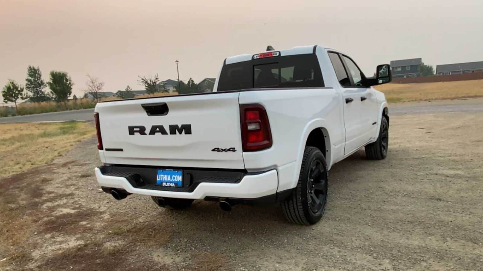 Thumbnail: 2025 RAM 1500 - 8