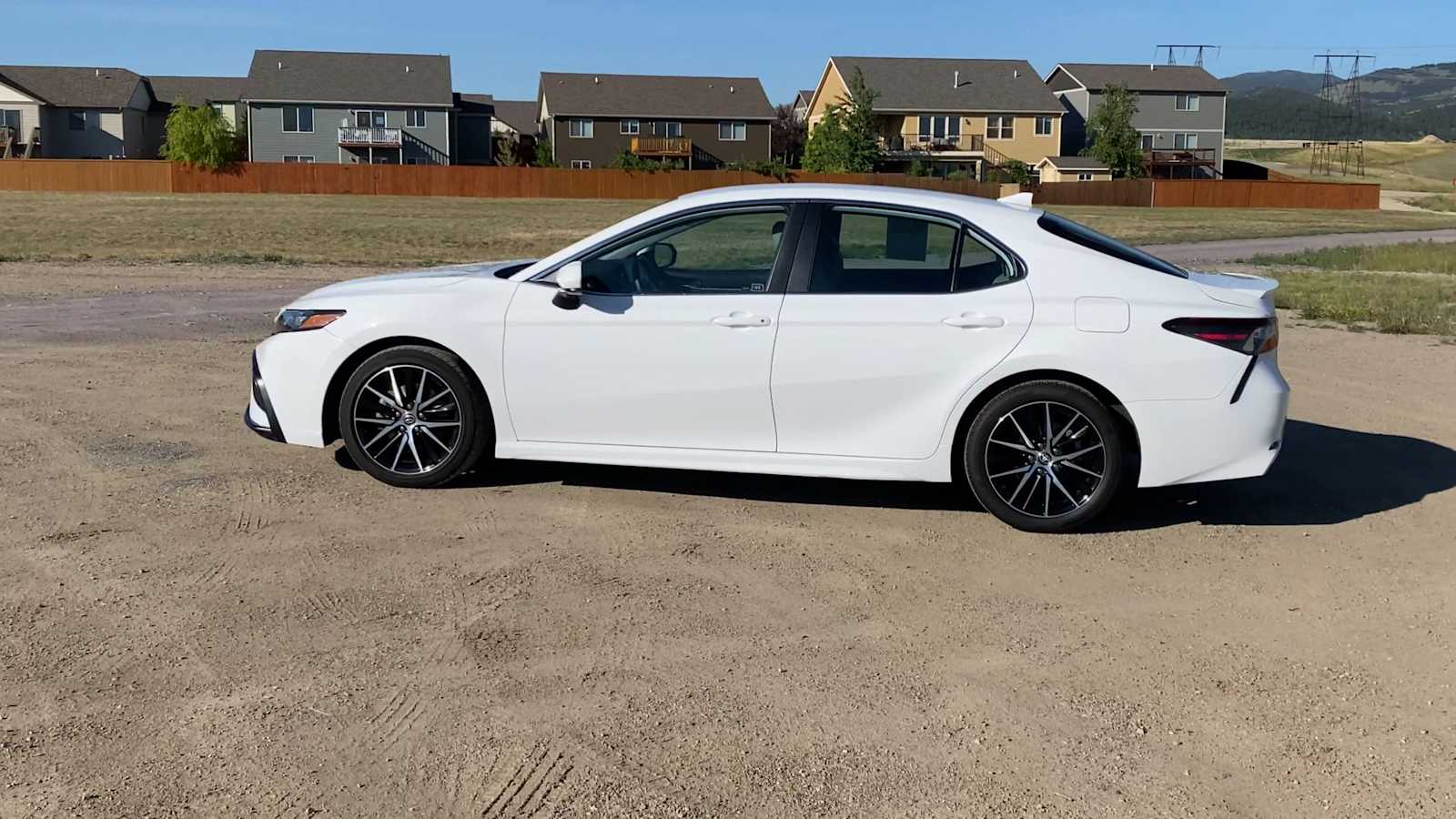 Thumbnail: 2021 Toyota Camry - 5