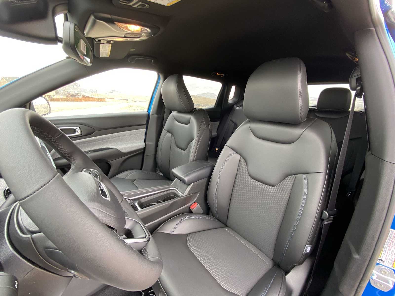 Thumbnail: 2025 Jeep Compass - 15