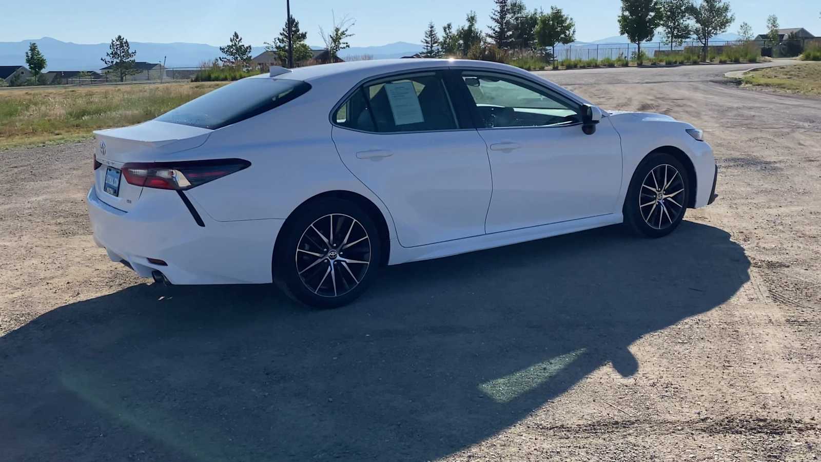 Thumbnail: 2021 Toyota Camry - 8