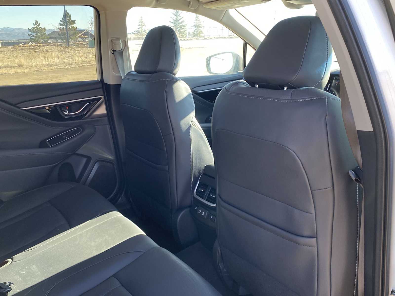 Thumbnail: 2022 Subaru Outback - 32