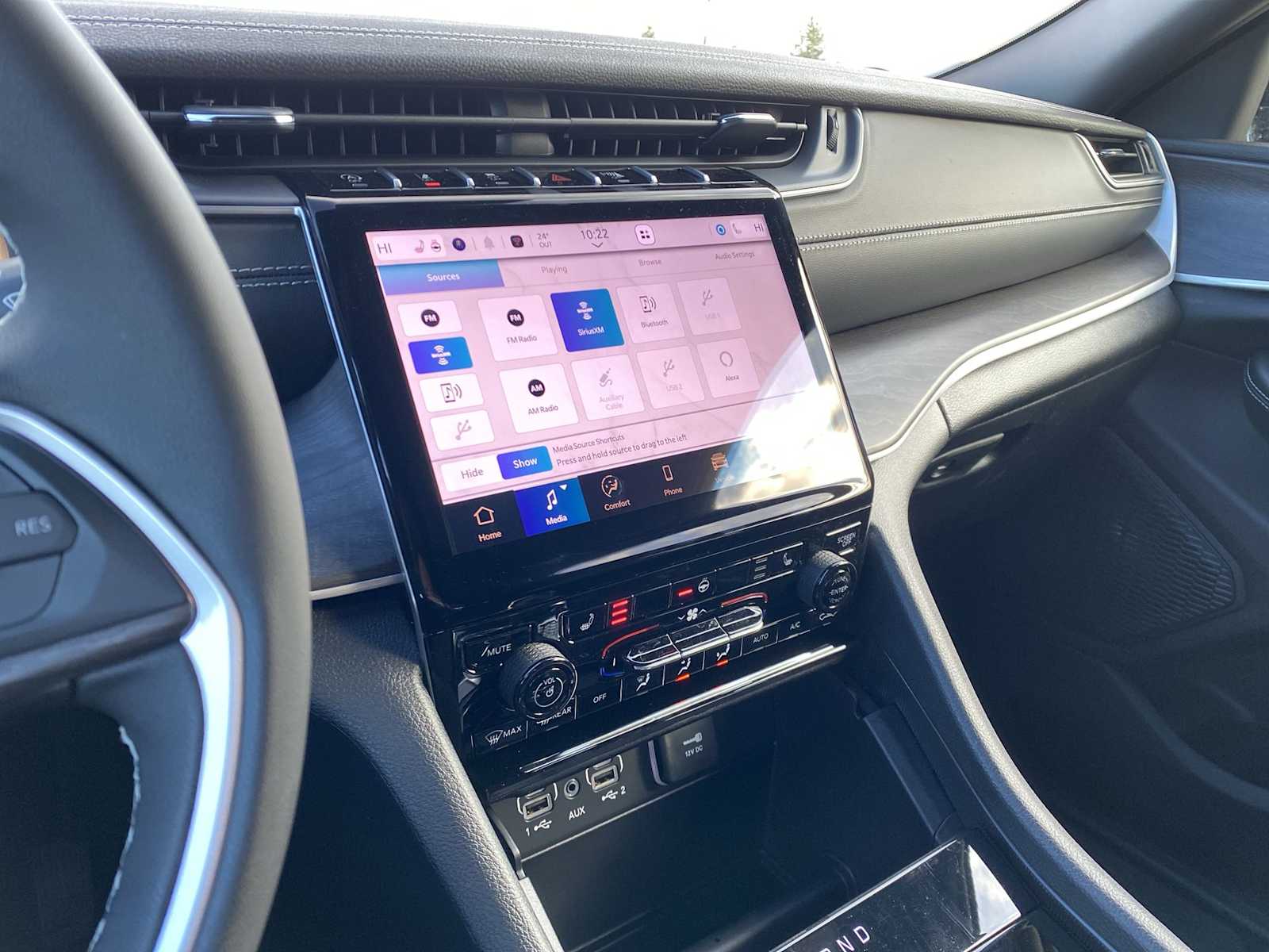 Thumbnail: 2025 Jeep Grand Cherokee - 22