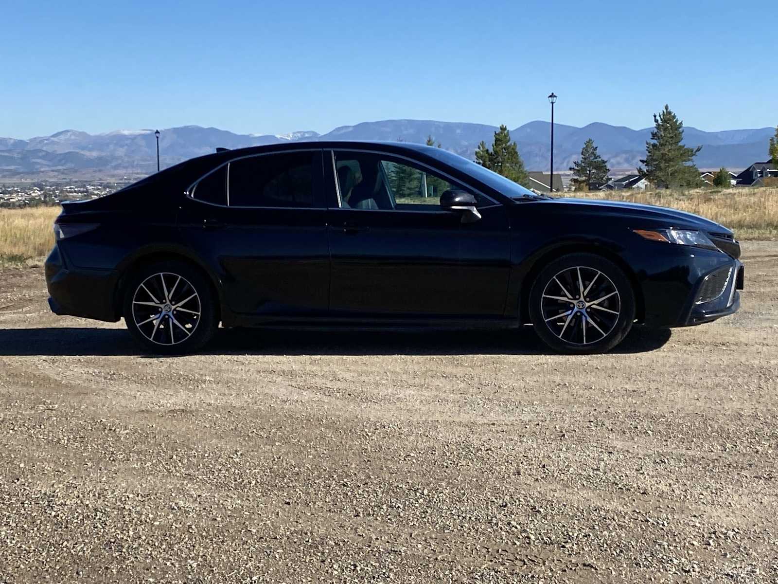 Thumbnail: 2021 Toyota Camry - 23