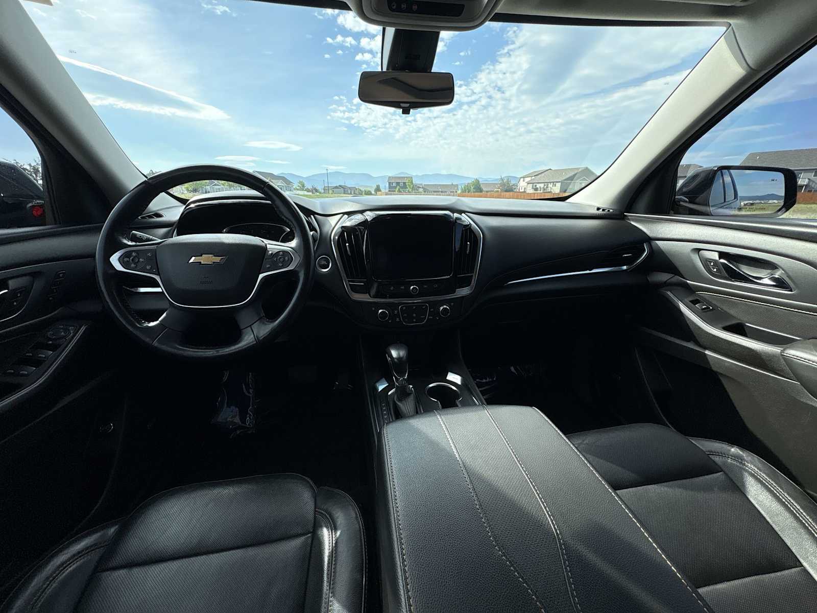 Thumbnail: 2021 Chevrolet Traverse - 15