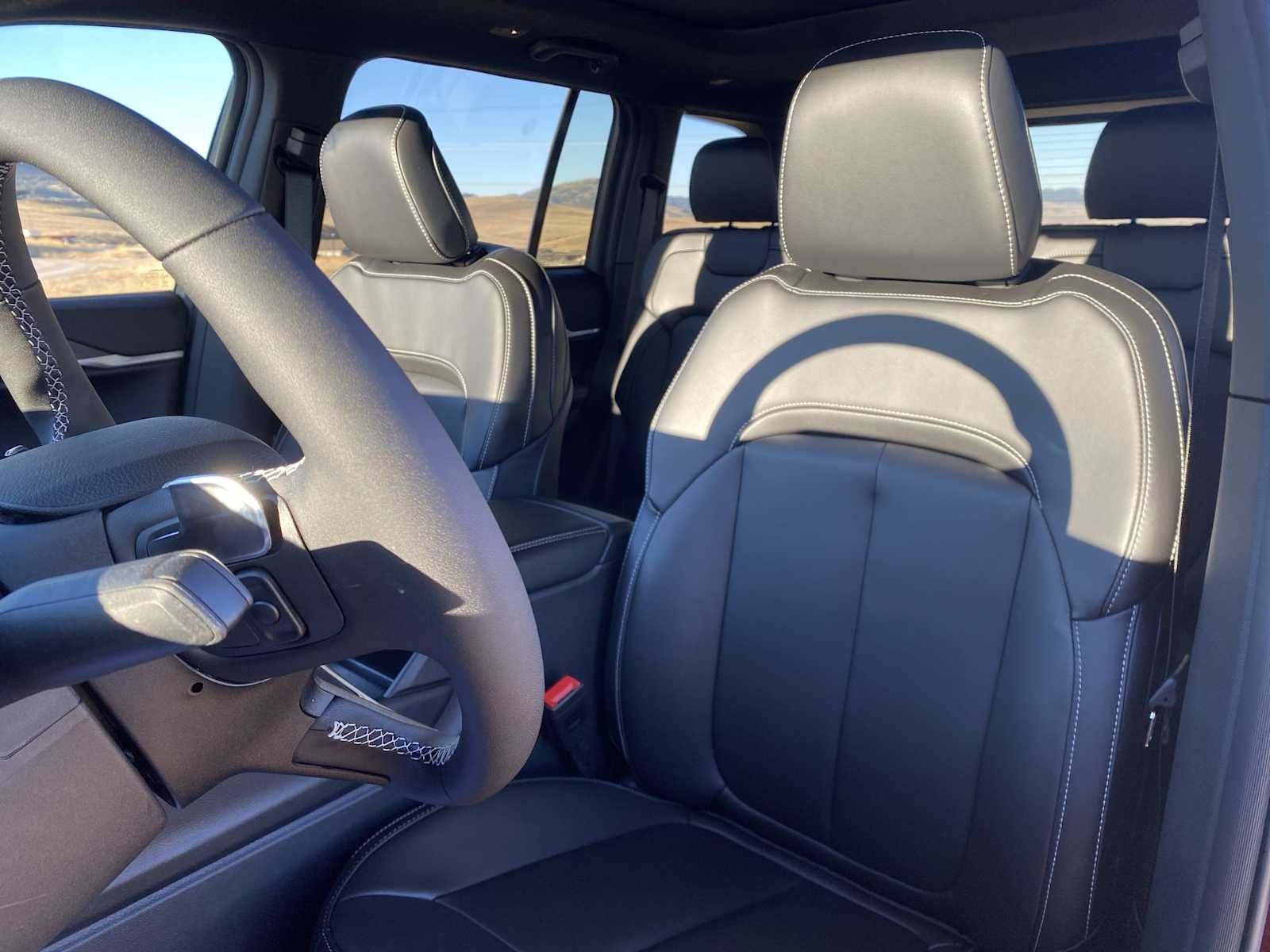 Thumbnail: 2025 Jeep Grand Cherokee - 14