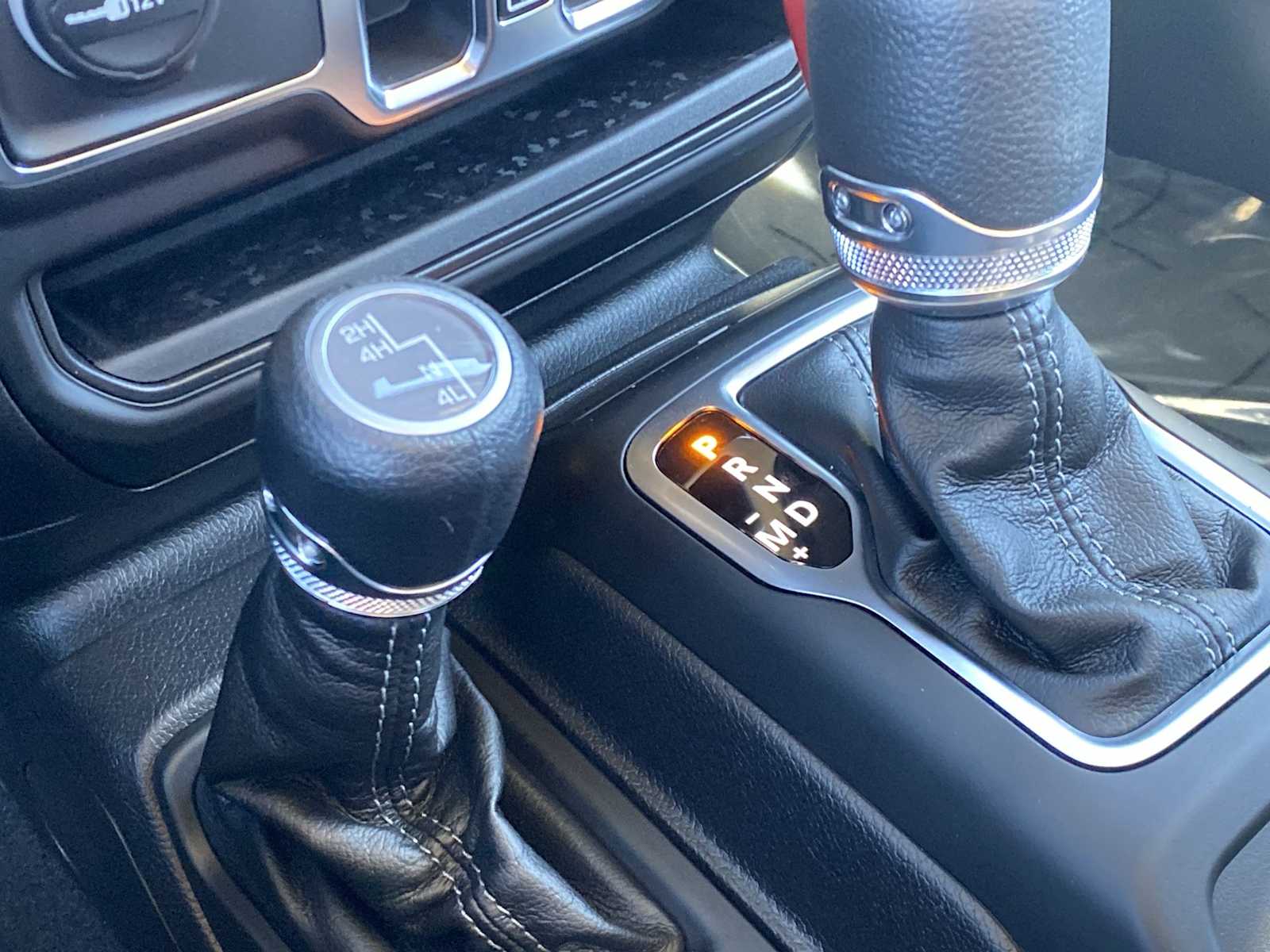 Thumbnail: 2026 Jeep Gladiator - 25