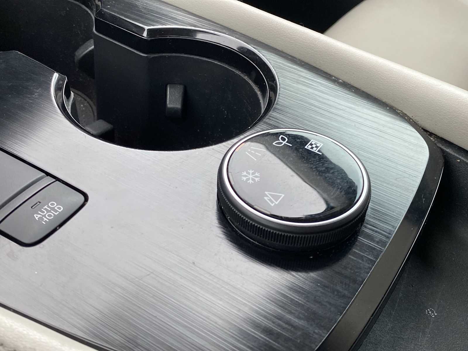 Thumbnail: 2023 Nissan Rogue - 25