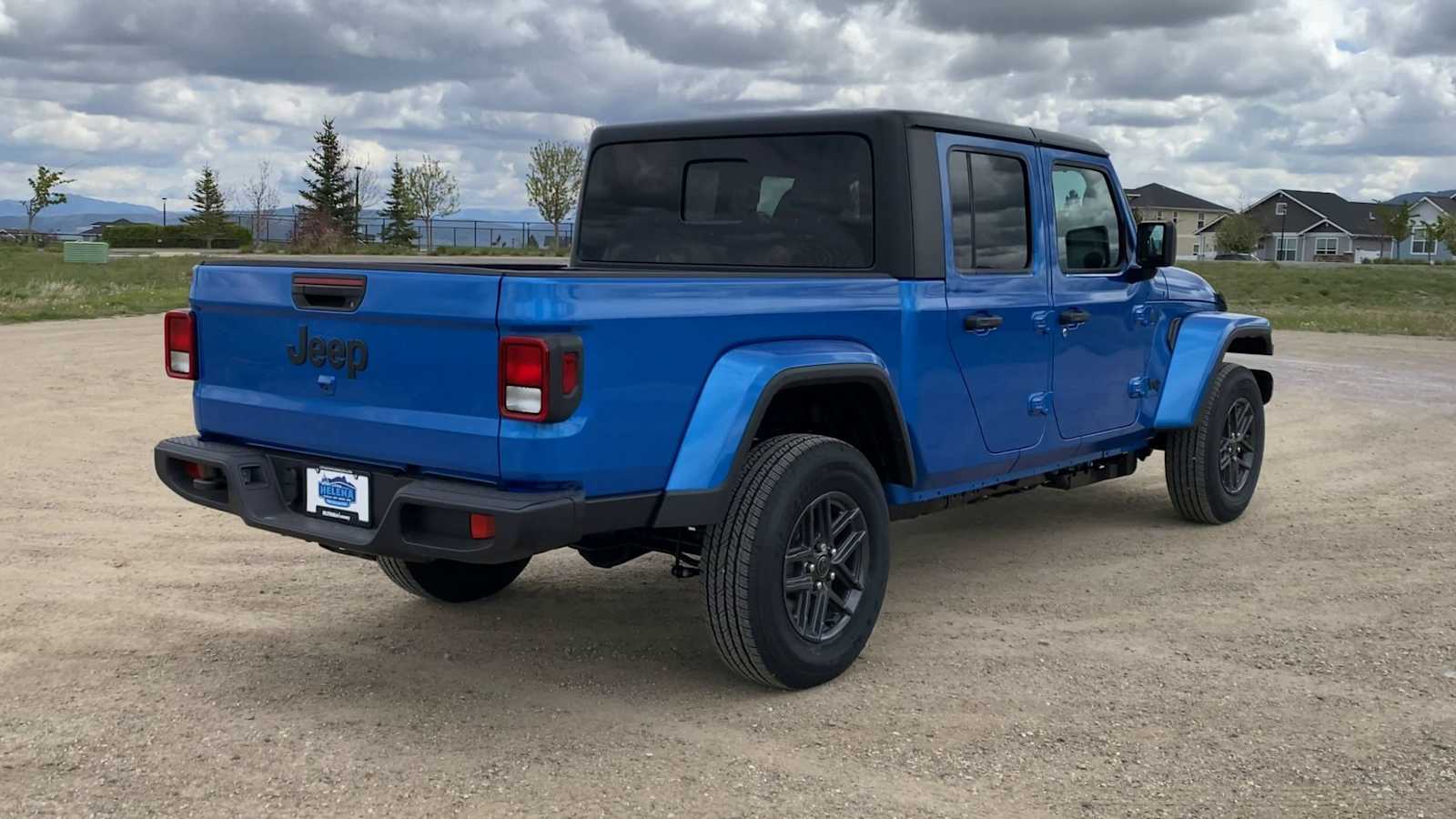 Thumbnail: 2026 Jeep Gladiator - 8