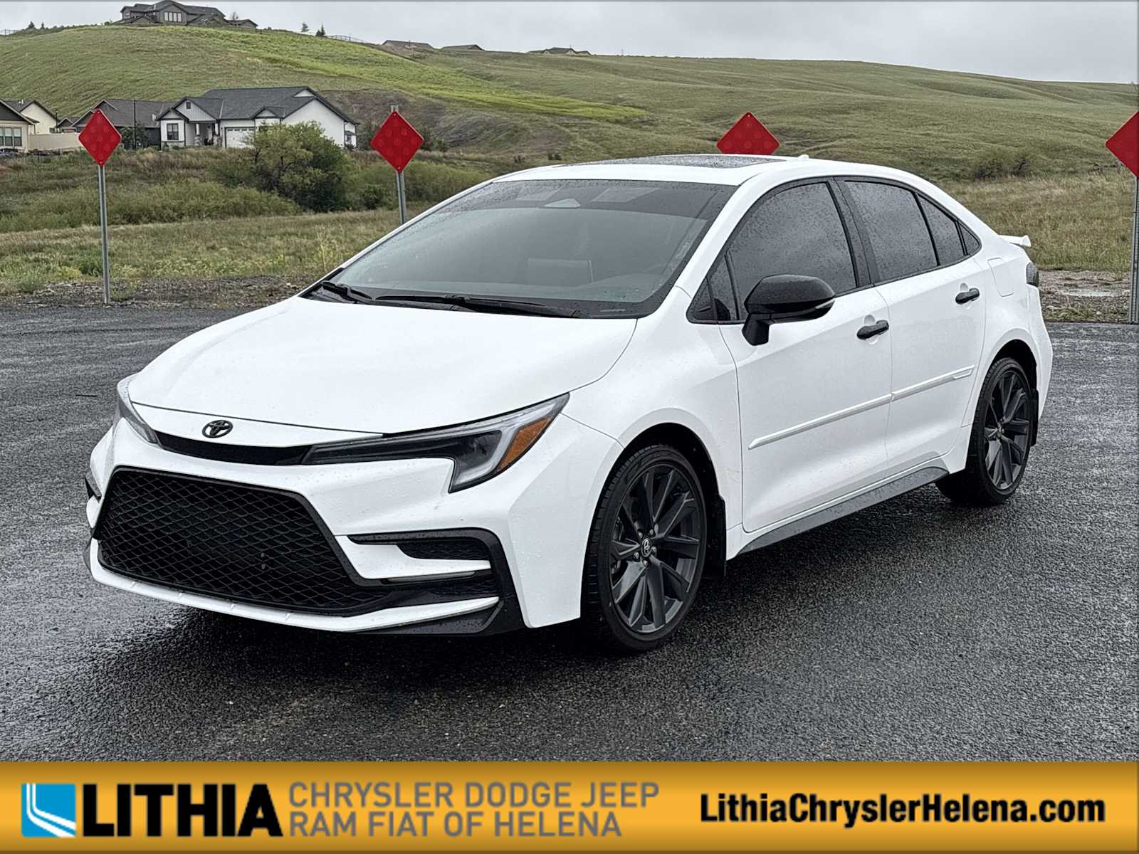 2025 Toyota Corolla XSE CVT's photo
