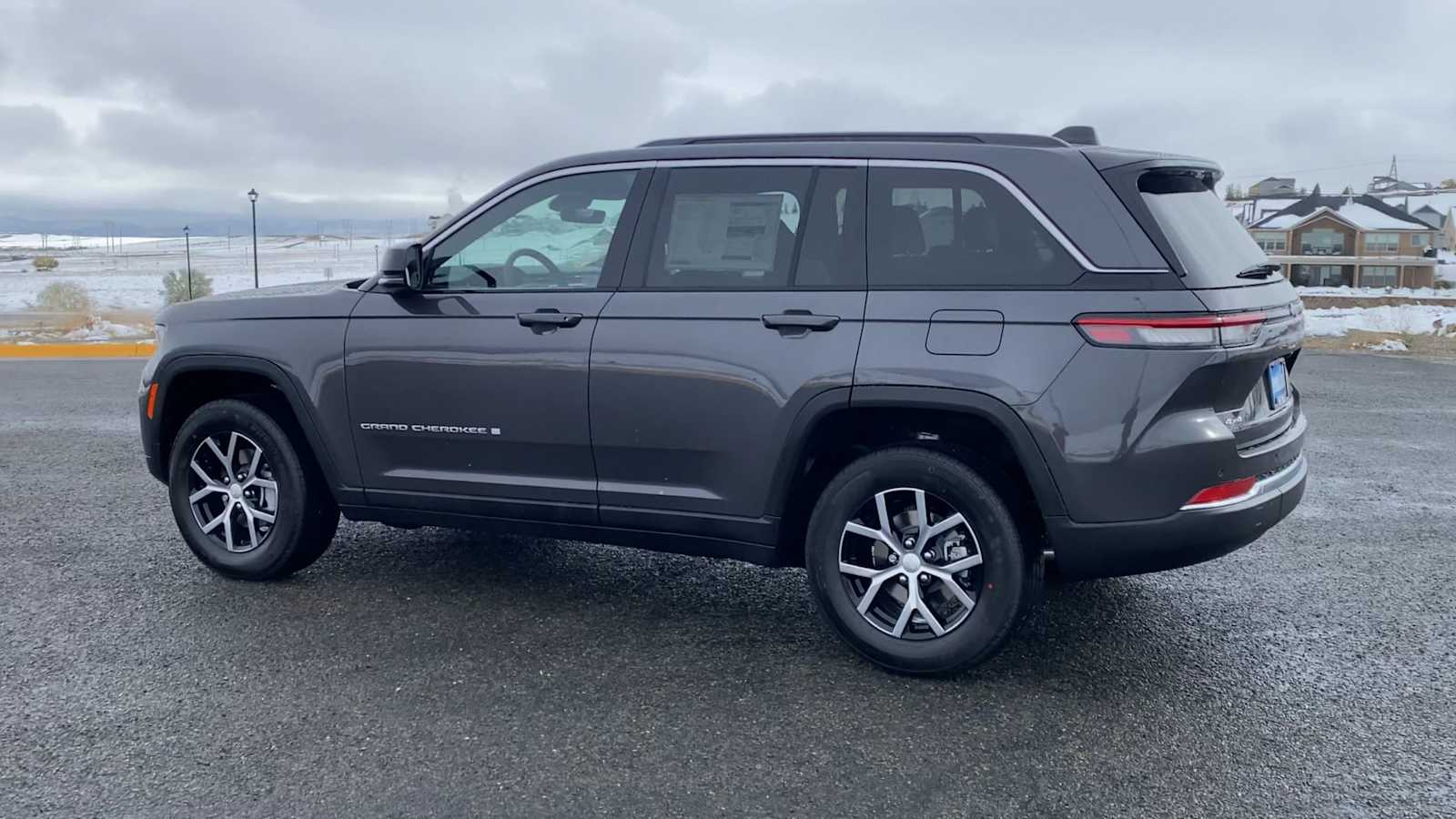 Thumbnail: 2025 Jeep Grand Cherokee - 6