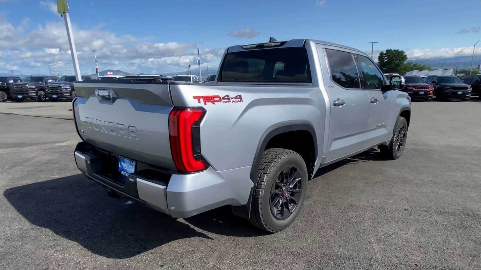 Thumbnail: 2023 Toyota Tundra - 8