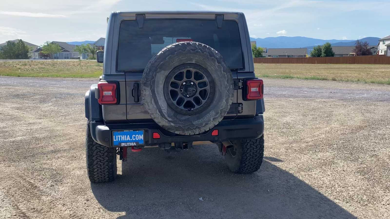 Thumbnail: 2022 Jeep Wrangler - 3