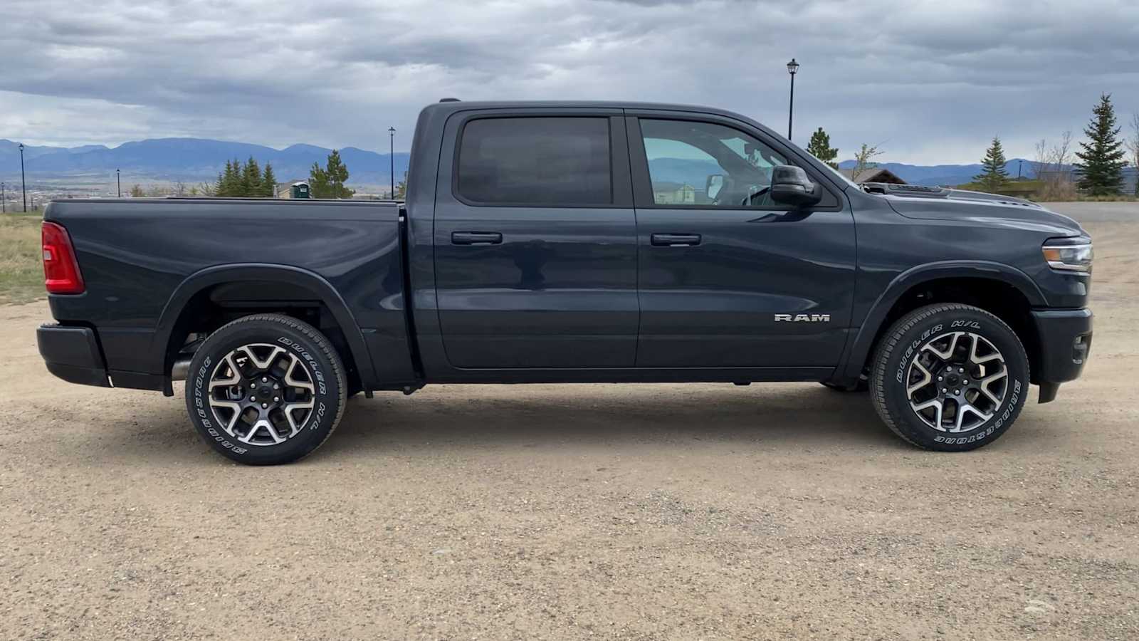 Thumbnail: 2026 RAM 1500 - 9