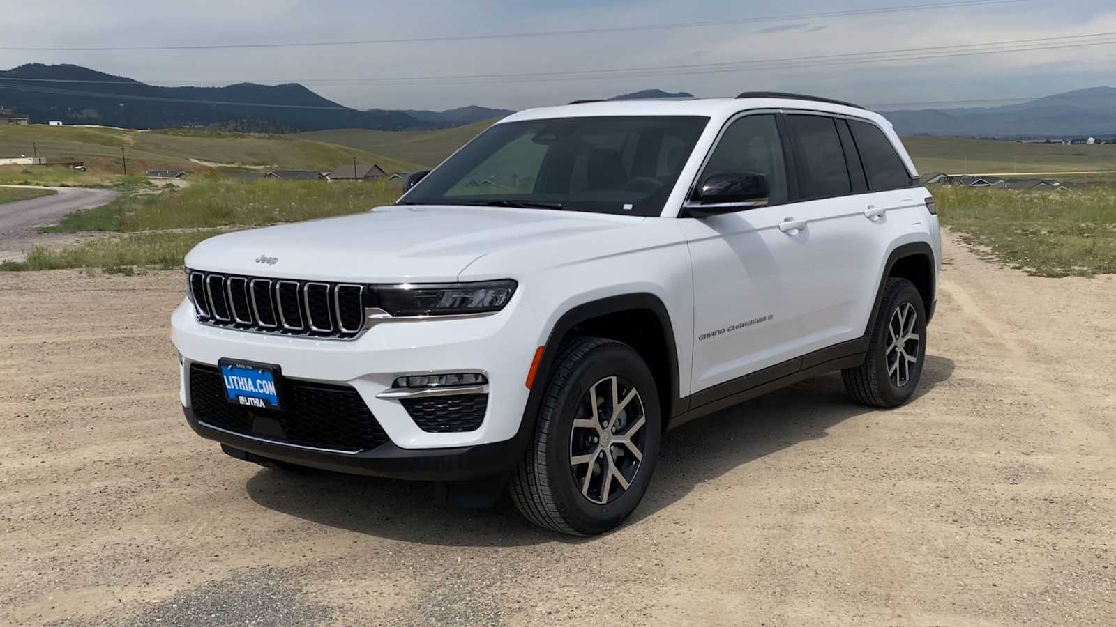 Thumbnail: 2025 Jeep Grand Cherokee - 4