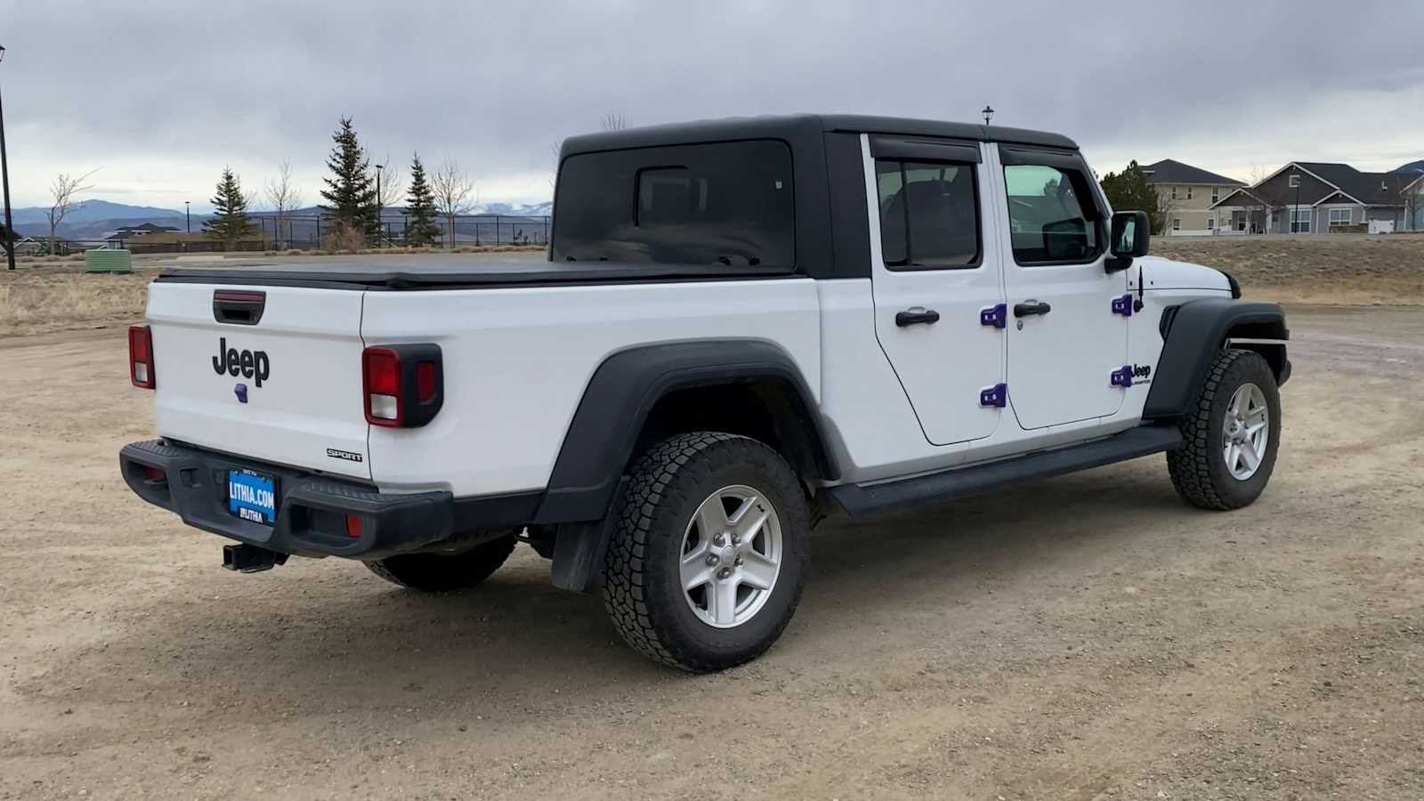 Thumbnail: 2020 Jeep Gladiator - 8