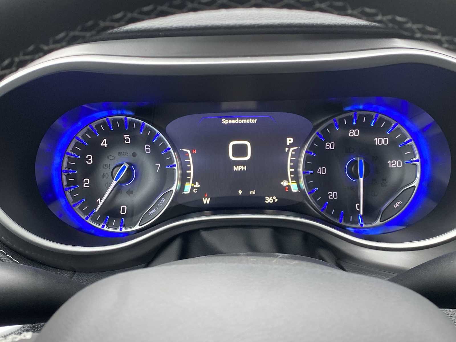 Thumbnail: 2026 Chrysler Pacifica - 15