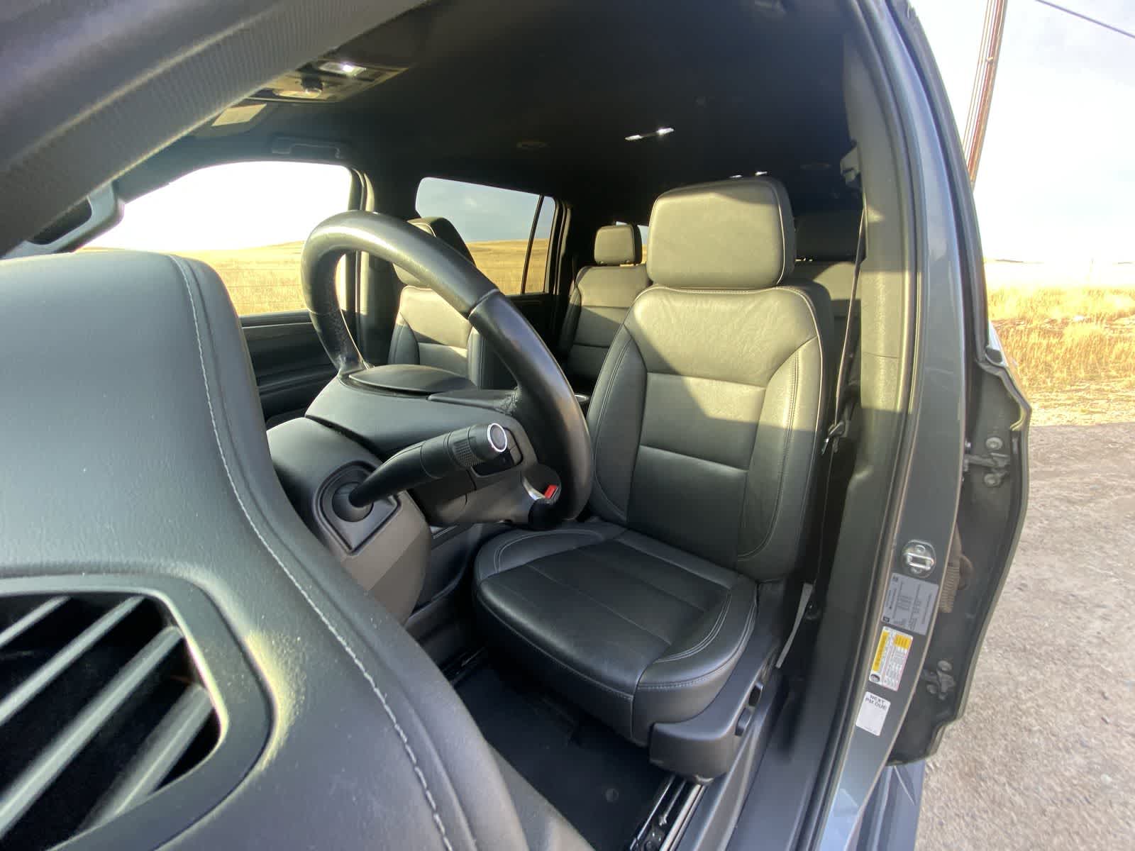 Thumbnail: 2021 Chevrolet Suburban - 9