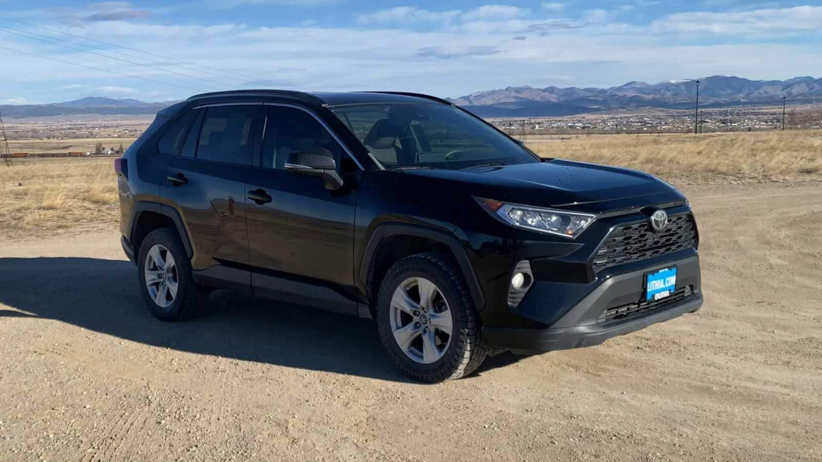 Thumbnail: 2019 Toyota RAV4 - 6