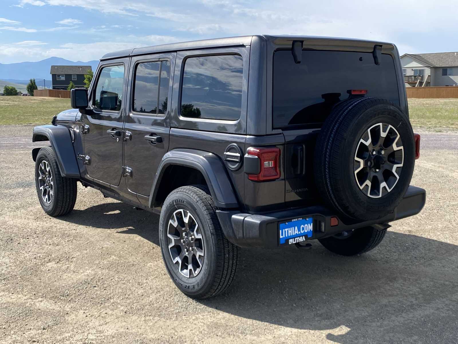 Thumbnail: 2025 Jeep Wrangler - 11
